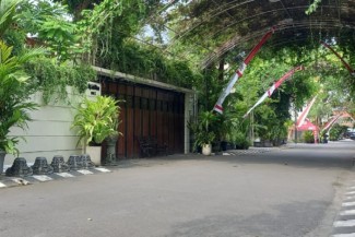 Libatkan Relawan ReJO, Ini Fakta Pertemuan Eggy Sudjana dan Jokowi di Solo