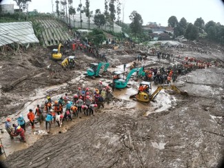 Update Longsor Bandung Barat: 20 Jenazah Berhasil Diidentifikasi, 18 Lainnya Belum
