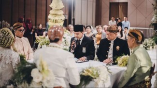 Viral! Penghulu KUA Setiabudi Pimpin Prosesi Ijab Kabul Bilingual