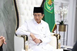 Menteri Agama Minta Maaf Soal Pernyataan Tinggalkan Zakat