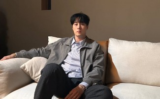 So Ji-sub Isi Narasi Film “The Voice of Hind Rajab”