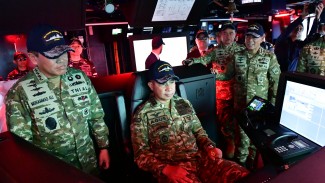 Siap Perkuat Armada TNI AL, KRI Prabu Siliwangi-321 Disambut Panglima TNI dan Kasal Di Jakarta