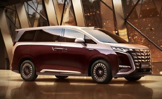 BYD Denza D9 Yang Lagi Ngetop, Mulai Pemesanan 29 Maret, Baterai Blade 2.0 Bisa Isi 10–70% dalam 5 Menit