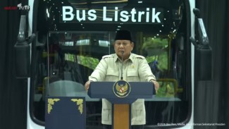 Prabowo Pede Produksi Bus-Truk Listrik RI Melonjak: ‘Yang Bilang Indonesia Gelap, Matanya Burem’