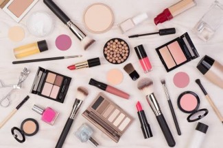 BPOM Tarik 11 Produk Kosmetik Berbahaya Hingga Cabut Izin Edar