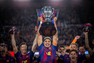 Barcelona Sukses Kalahkan Real Madrid 2-0 di El Clasico untuk Mempertahankan Gelar La Liga