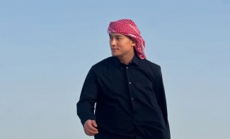 Boy William Pakai Thobe dan Keffiyeh, Netizen Auto Ucap: MasyaAllah