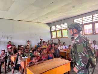 Program Papua Pintar, Prajurit TNI Jadi Guru bagi Anak-anak Pedalaman Papua