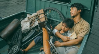 Cerita Hanung Bramantyo Beri Jam Kerja Sehat untuk Aktor Anak di Children of Heaven