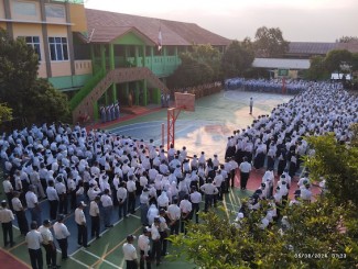 Luar Biasa! Lulusan SMA Ini Semuanya Diterima di Perguruan Tinggi Negeri