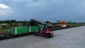 Angkutan Peti Kemas KAI Tumbuh 19,35 Persen, Dukung Efisiensi Logistik dan Konektivitas Ekonomi Nasional