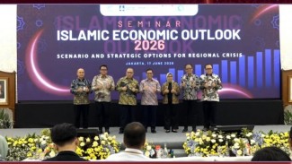 Tiga Skenario Masa Depan Menghadapi Guncangan Ekonomi Global Bagi Negara OKI