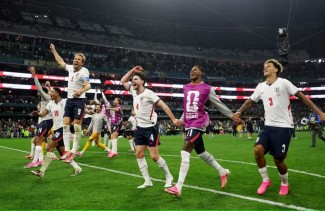 Inggris Lolos Dramatis! Bermain dengan 10 Pemain, Harry Kane dan Jude Bellingham Hancurkan Perlawanan Meksiko
