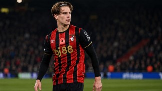 Manchester United Dikejar Kejar Target Harus Dapat Darah Segar Lini Tengah, Dua Tawaran Lagi Segera Datang