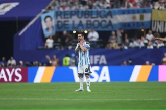Lionel Messi Gagal Penalti di Babak Pertama, Argentina Tertinggal dan Rekor Buruk Bertambah