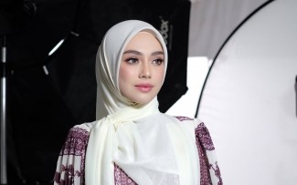 Buntut Kasus Korupsi Jampidsus, Rumor Celine Evangelista Istri Jaksa Agung Viral Lagi