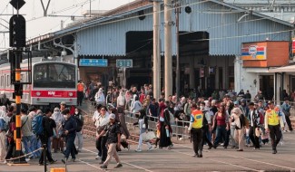 Rata-Rata 431 Ribu Pelanggan per Hari, KAI Siapkan Peron Jalur 6, 7, dan 8 Stasiun Bogor untuk Mengurangi Kepadatan