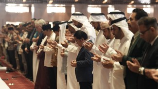 Mengenang Syekh Hamad Al Thani: Tokoh di Balik Lahirnya Al Jazeera dan Diplomasi Media Global