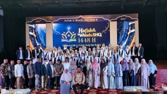 Kisah Ayah Santri Down Syndrome di Wisuda SHQ: Anak Saya Cinta Al-Quran