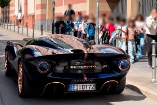 Satu Bulan Setelah Pengiriman De Tomaso P72 Pertama, yang Dipesan 7 Tahun Lalu, Pemiliknya Bawa Keluar Pertama Kalinya di Monako