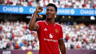 Man Utd Siap Lakukan Pendekatan Resmi untuk Striker Berbandrol Rp800 Miliar Gantikan Zirkzee