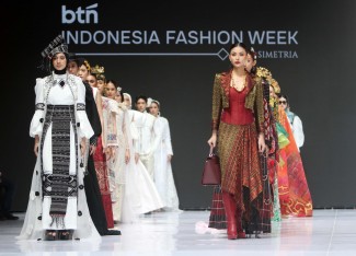 BTN Indonesia Fashion Week 2026 Resmi Digelar, Ulos Simetria Jadi Wajah Baru Mode Nusantara