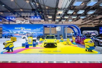 BYD M6 EV Terbaru Meluncur di GIIAS 2026, Kini Tempuh hingga 450 Km dan Diproduksi Penuh di Indonesia
