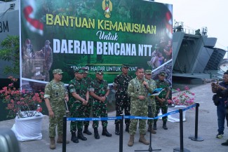 Kirim Kapal Rumah Sakit ke NTT, Kasad: Penanganan Bencana Harus Punya Napas Panjang