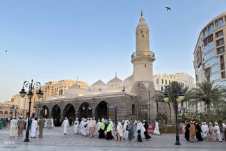Saudi Buka Ruang Shalat Perempuan di Masjid-Masjid Madinah, Buka Setiap Hari