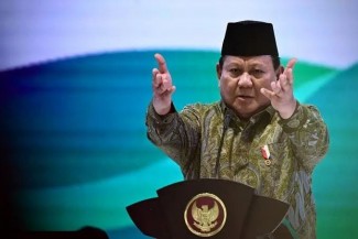 Pengamat Ingatkan Prabowo: Reshuffle Berdasar Kinerja, Bukan Politik 