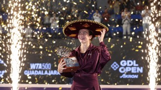 Iva Jovic Sukses Mempertahankan Gelarnya di Guadalajara Open dan Berhak Bawa Hadiah 3 Miliar