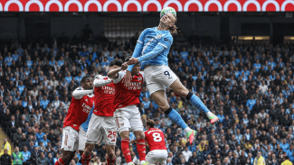Bintang Man City Erling Haaland Beli Vila Lima Kamar Tidur di UEA