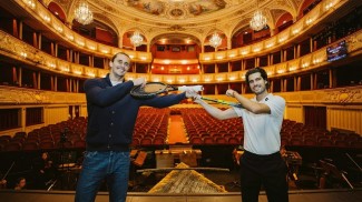 Zverev dan Alcaraz Beraksi di Panggung Opera Vienna State Opera!