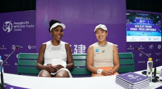 Duet Lintas Generasi Janice Tjen dan Venus Williams Bikin Kejutan di Guangzhou: Jadi Pasangan Favorit