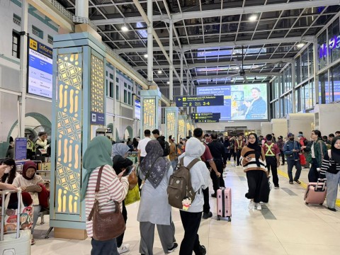 Hari Pertama Long Weekend, KAI Layani 196.302 Pelanggan
