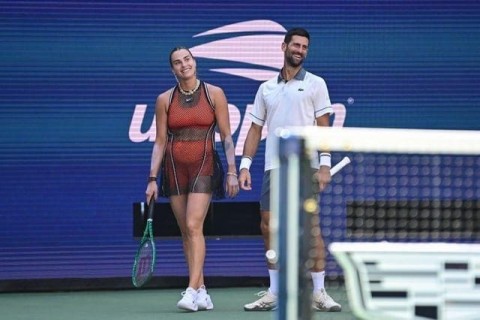 Sabalenka Tampil Glamor Kenakan Perhiasan 127 Karat di AS Terbuka, Tapi Kit Nike Nyentriknya Lebih Mencuri Perhatian