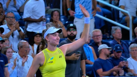 Si Cantik Rybakina Semakin Dekat dengan Peringkat No. 1 usai Kemenangan Dua Set di US Open