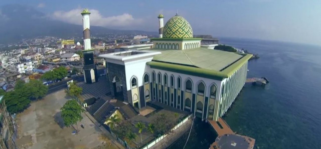 Rahmatan Lil Alamin hingga Maluku dan Papua, Empat Masjid Megah Jadi Landmark