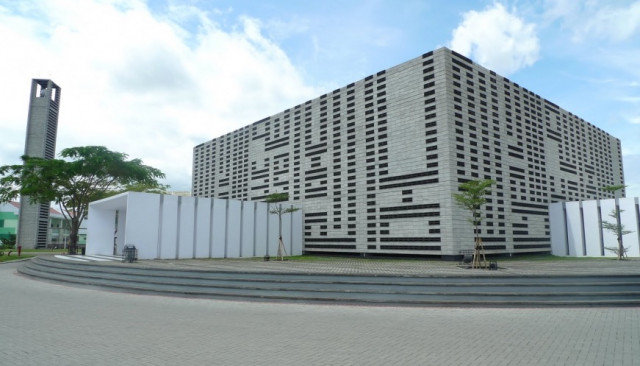 11 Masjid Megah Rancangan Ridwan Kamil, No 5 di Wilayah Perang