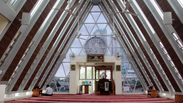 11 Masjid Megah Rancangan Ridwan Kamil, No 5 di Wilayah Perang