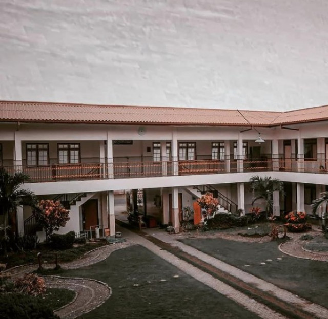 Ini Gedung Pondok Pesantren yang Diarsiteki KH Zainuddin Jazuli