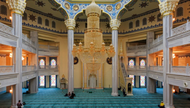 Simbol Perdamaian, Cerita di Balik Masjid Berkubah Emas di Moskow