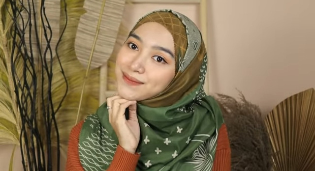 5 Vlogger Tutorial Berhijab yang Hits, Bisa Jadi Inspirasi