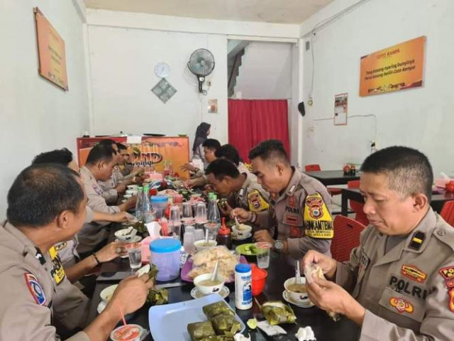 Dulu Jurnalis,  Sekarang Sukses Buka Usaha Kuliner Coto