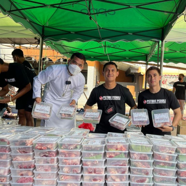 Sempat Hidup Menumpang, Kini Pecahkan Rekor MURI 1100 Hewan Qurban