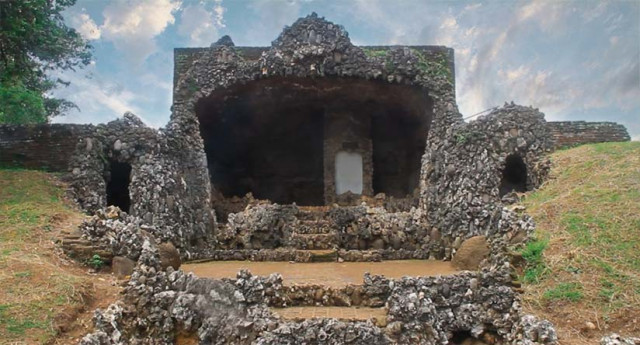 Eksotisme Gua Sunyaragi, Tempat Meditasi Sultan Cirebon