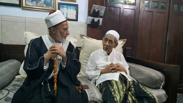 Syekh Yusri Rusydi: Ulama, Sufi, Dokter dan Guru Besar Ahli Bedah dari Mesir