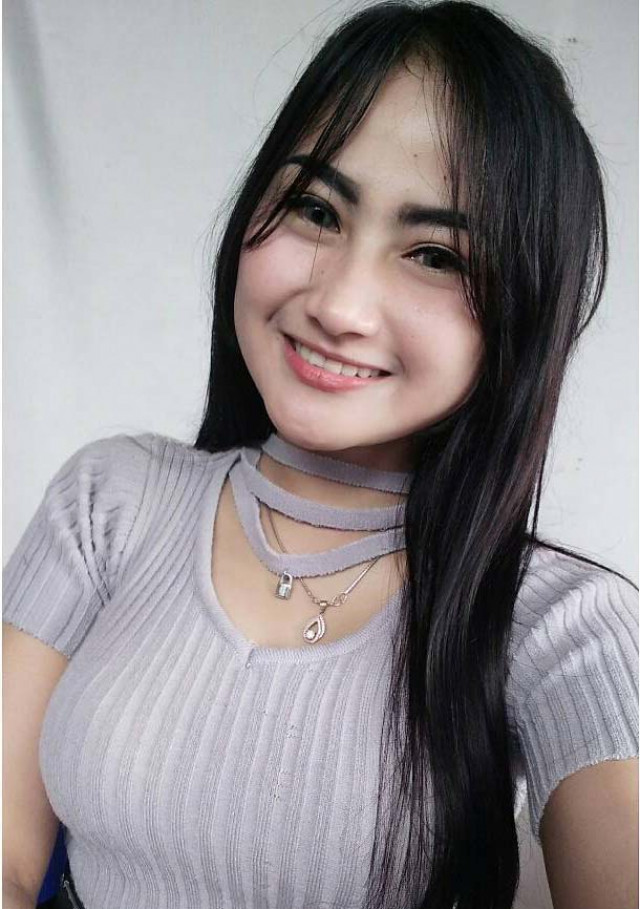 Hijrah dari Biduan, Muslimah Ini Pilih jadi Petani