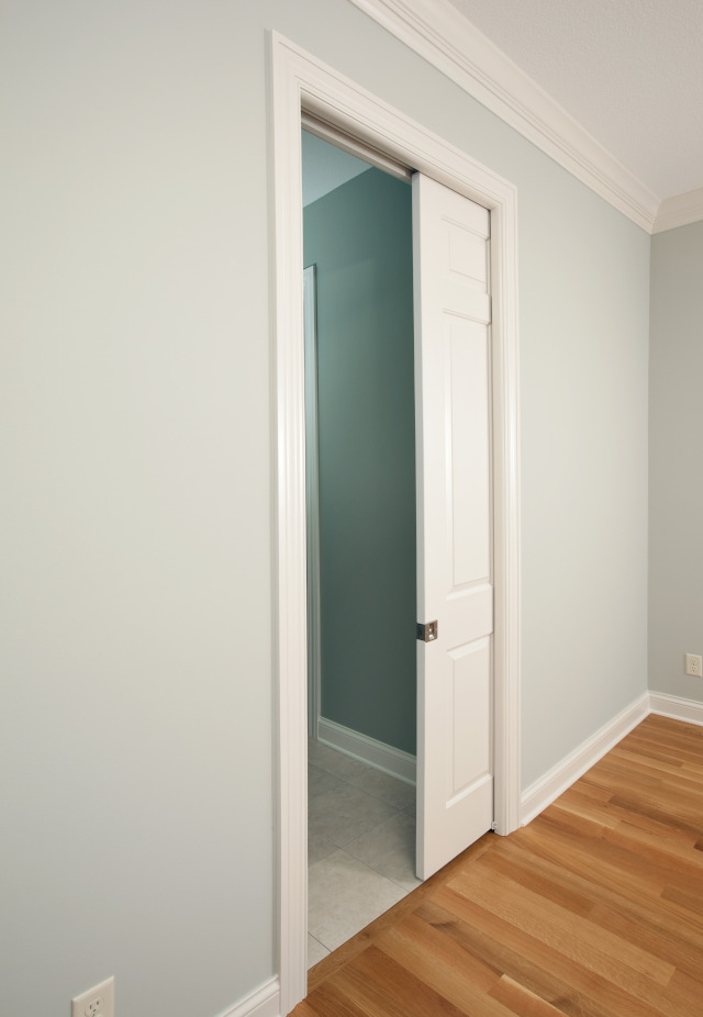 5 Inspirasi Pintu Geser untuk Interior Hemat Ruang