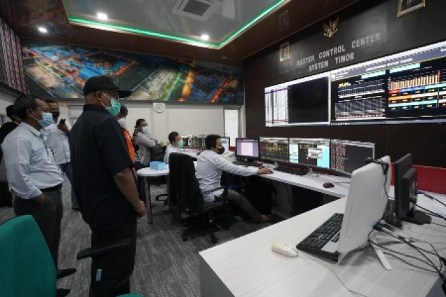 PLN Bangun 3 Tower Listrik Permanen Gantikan Tower Darurat Usai Badai Seroja NTT